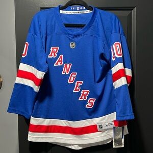 NHL New York Rangers Artemi Panarin Youth L/XL NEW